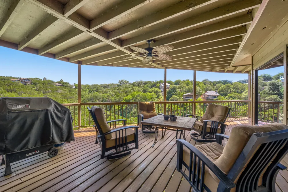 509 Coventry Road Spicewood, TX 78669