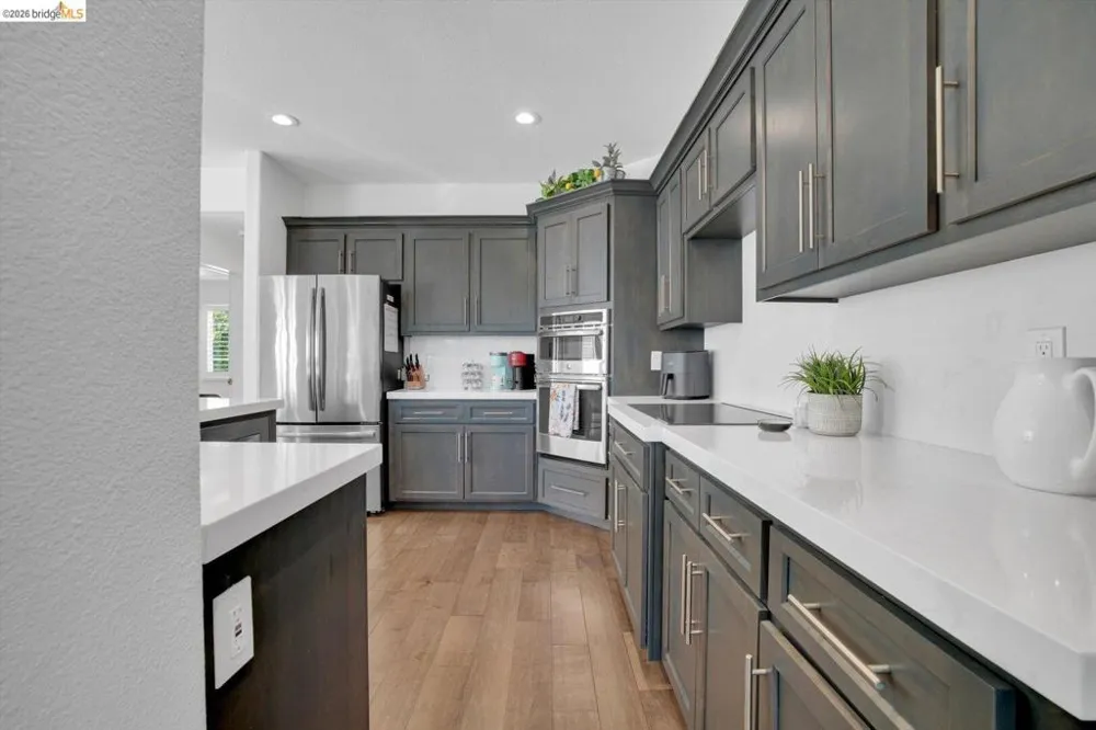 5530 Edgeview DR Discovery Bay, CA 94505