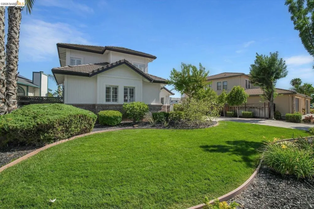 5530 Edgeview DR Discovery Bay, CA 94505