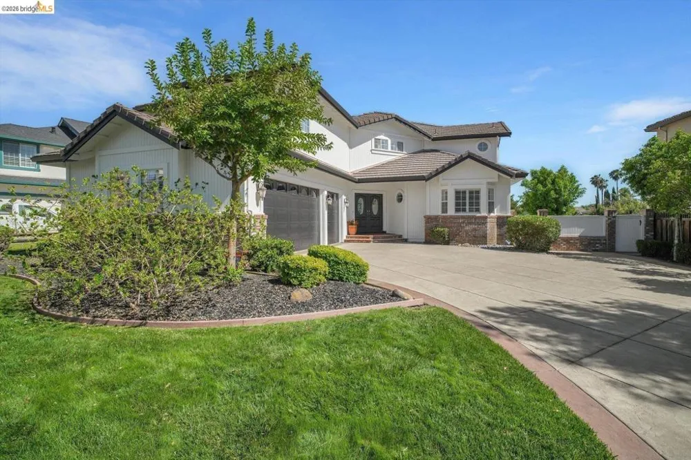 5530 Edgeview DR Discovery Bay, CA 94505