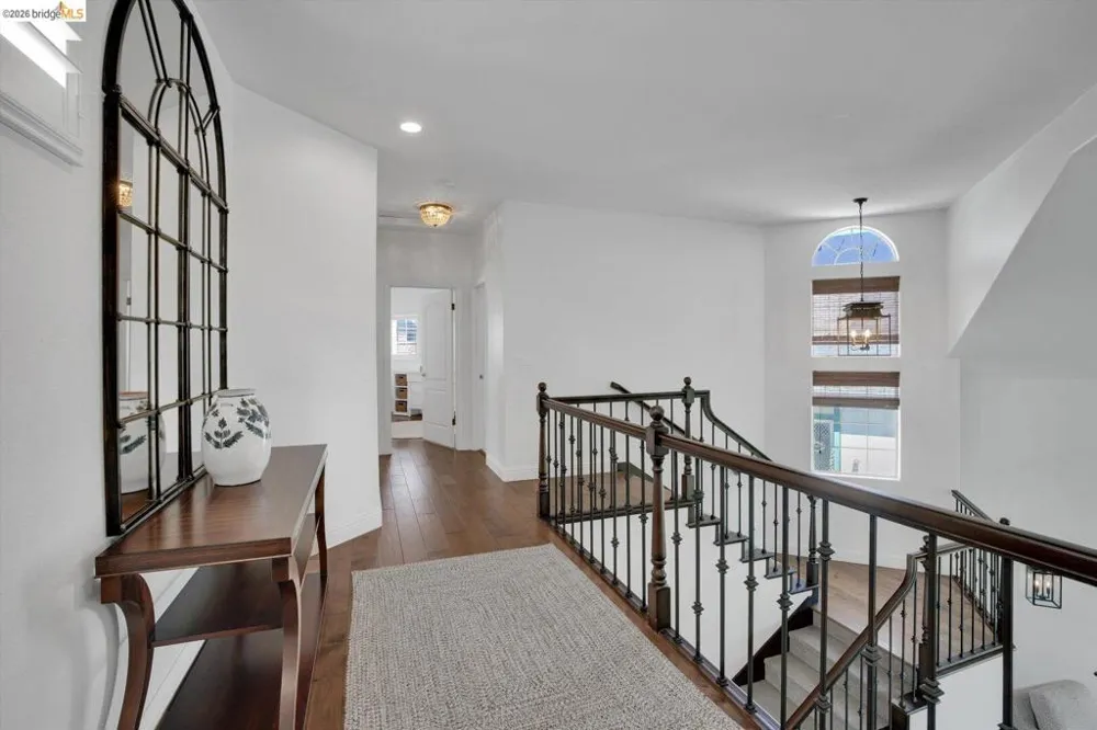 5530 Edgeview DR Discovery Bay, CA 94505