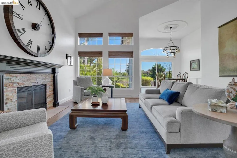 5530 Edgeview DR Discovery Bay, CA 94505