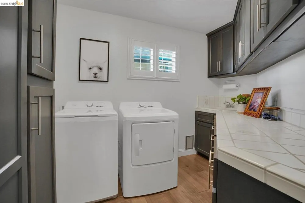 5530 Edgeview DR Discovery Bay, CA 94505