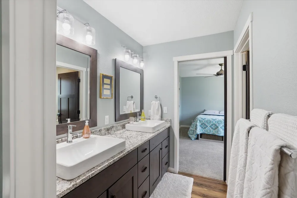 11679 Lakeshore Drive Nashwauk, MN 55769