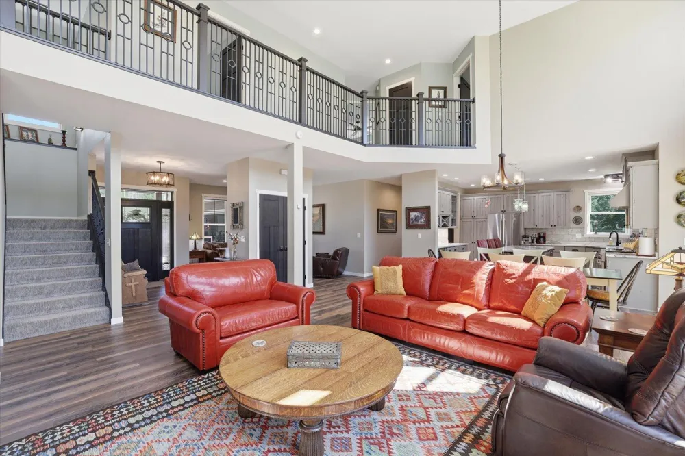 11679 Lakeshore Drive Nashwauk, MN 55769