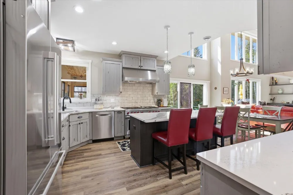 11679 Lakeshore Drive Nashwauk, MN 55769