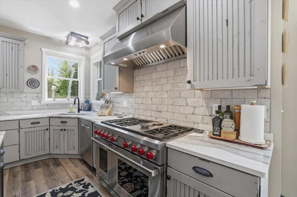 11679 Lakeshore Drive Nashwauk, MN 55769