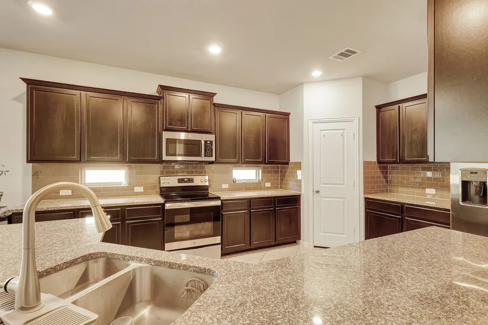 153 Crescent Heights Drive Georgetown, TX 78628