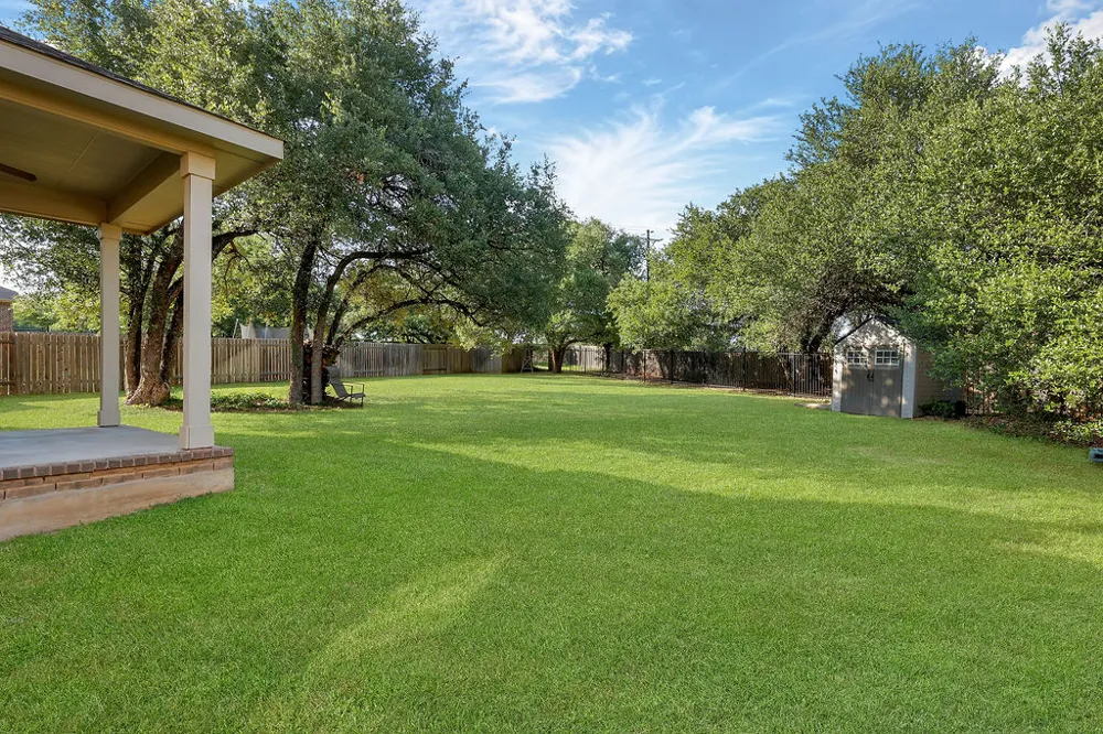 153 Crescent Heights Drive Georgetown, TX 78628