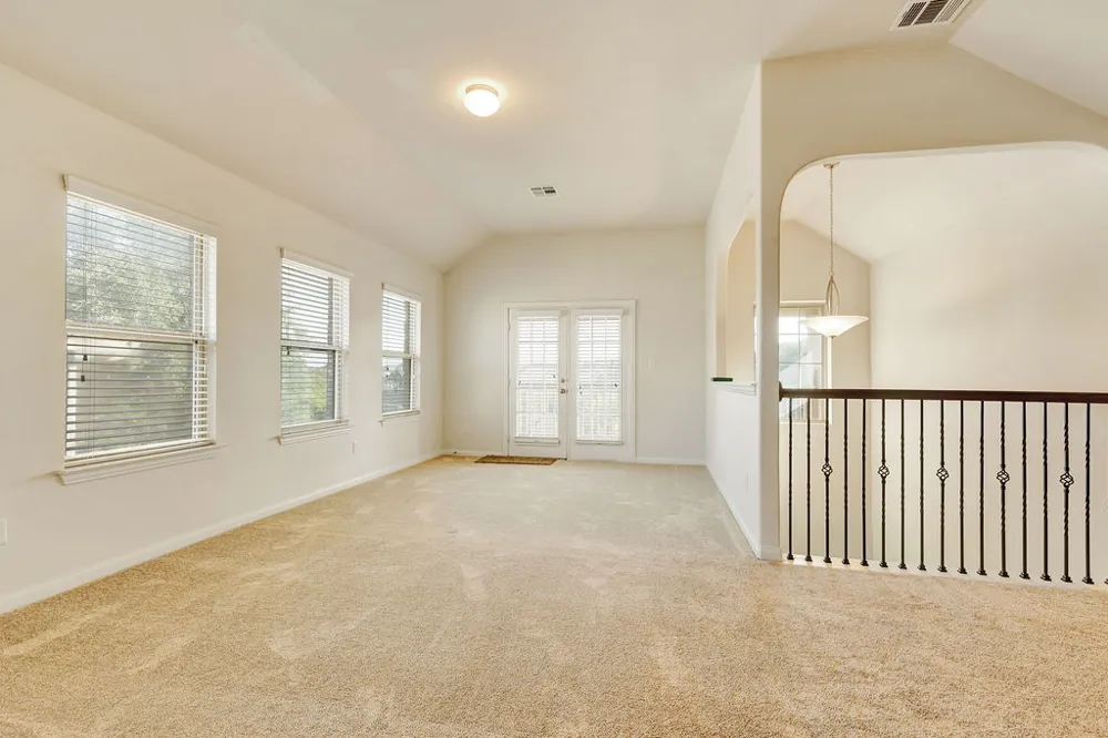 153 Crescent Heights Drive Georgetown, TX 78628