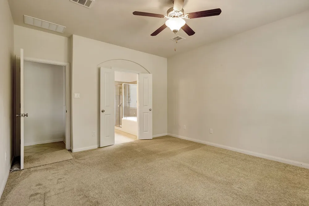 153 Crescent Heights Drive Georgetown, TX 78628