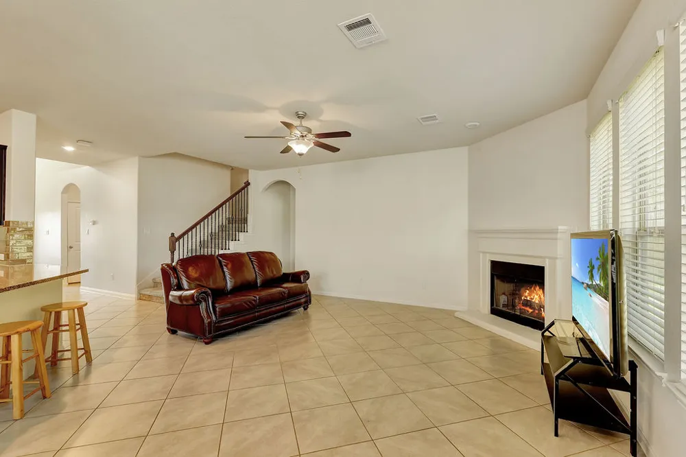 153 Crescent Heights Drive Georgetown, TX 78628