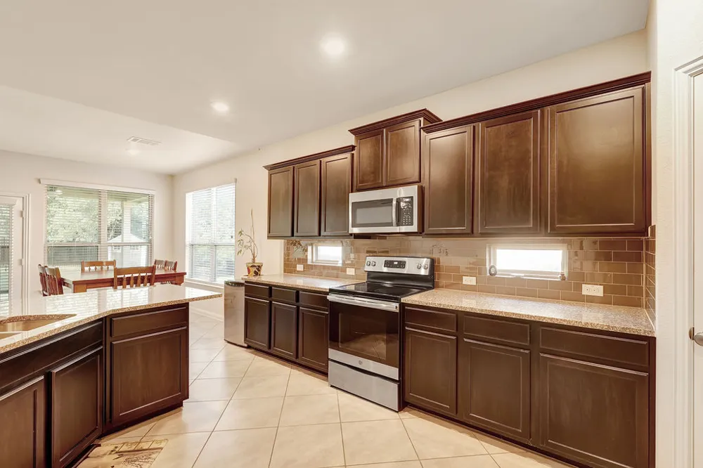 153 Crescent Heights Drive Georgetown, TX 78628