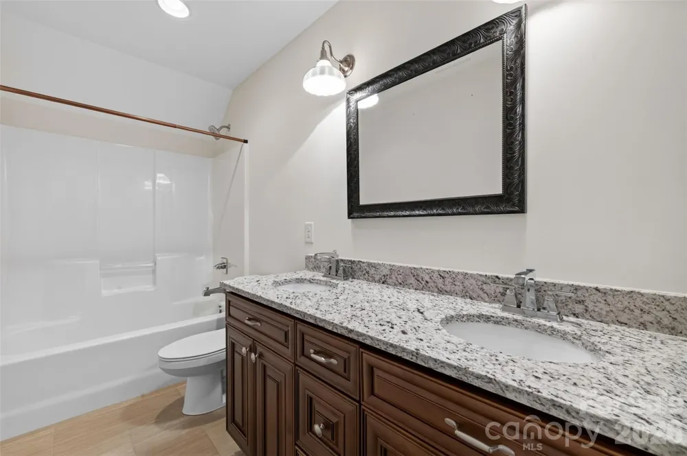 990 Russell Ridge Drive Catawba, NC 28609