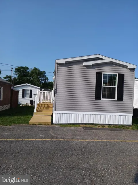 1405 FARRELL AVENUE #237