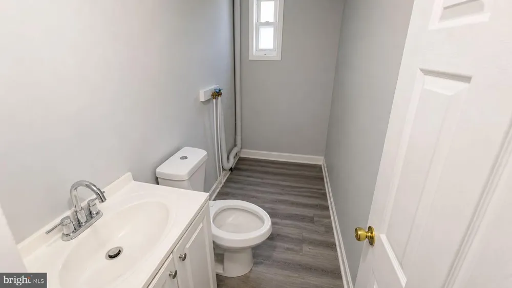 2641 E MONUMENT STREET Baltimore, MD 21205