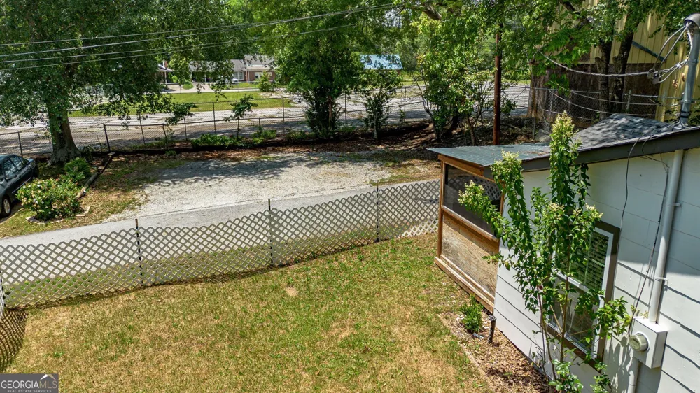128 Branch ST Toccoa, GA 30577