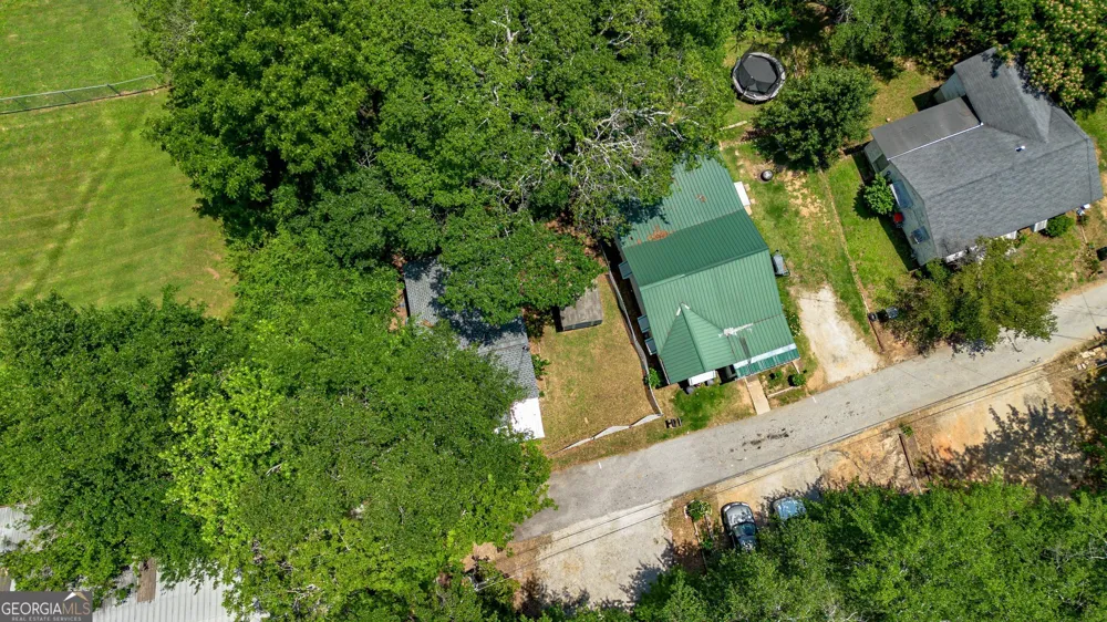 128 Branch ST Toccoa, GA 30577