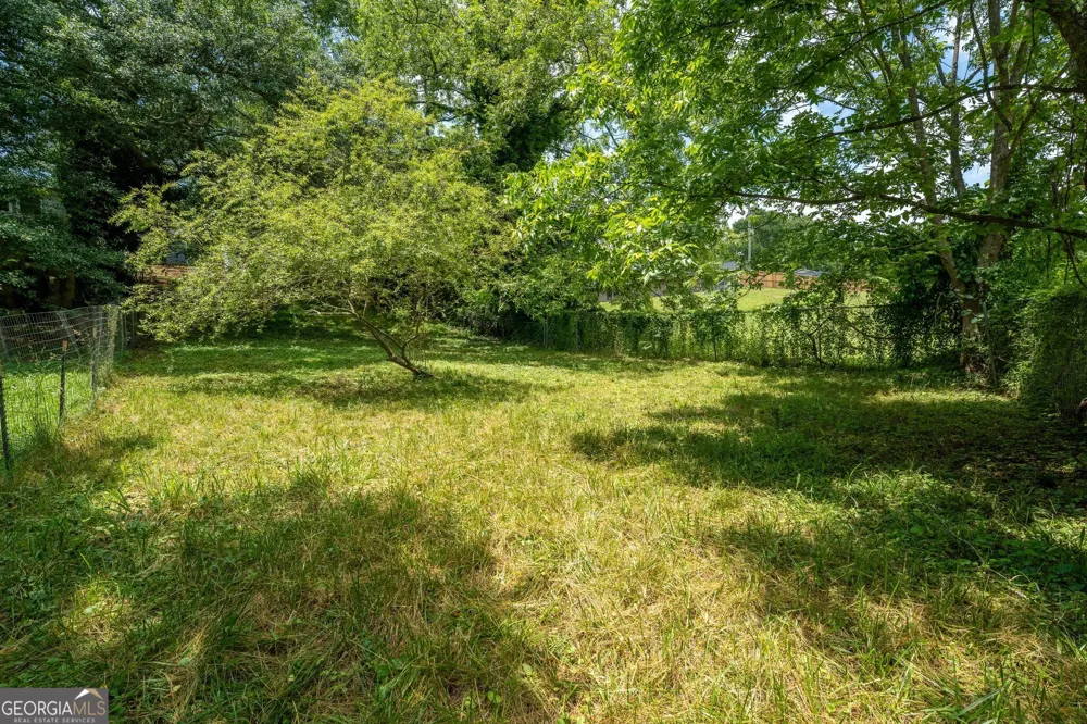 128 Branch ST Toccoa, GA 30577