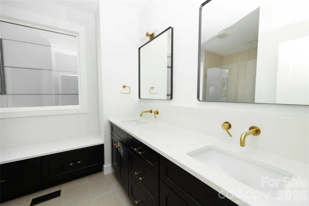 221 Woodsborough Place Raleigh, NC 27601