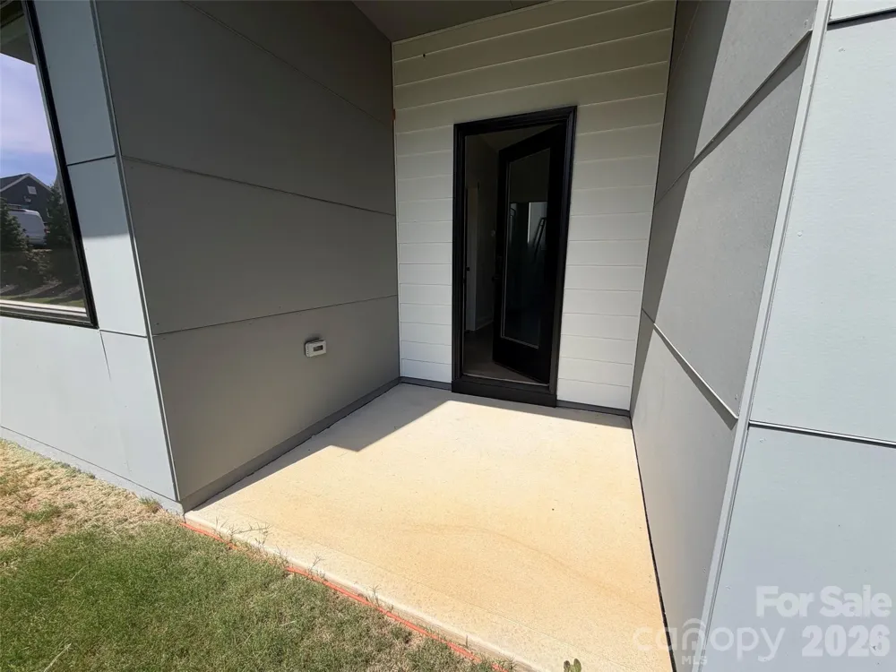 221 Woodsborough Place Raleigh, NC 27601