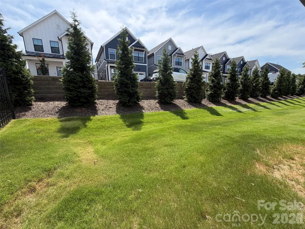 221 Woodsborough Place Raleigh, NC 27601