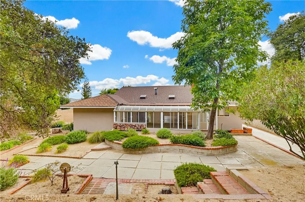 9522 Cedarvale Road Tujunga, CA 91042