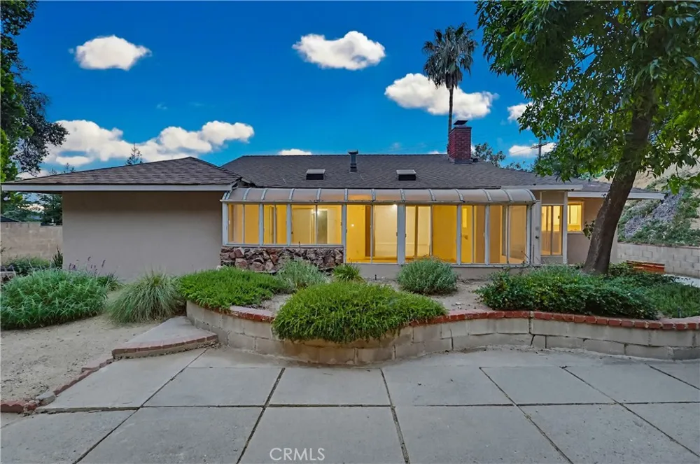 9522 Cedarvale Road Tujunga, CA 91042