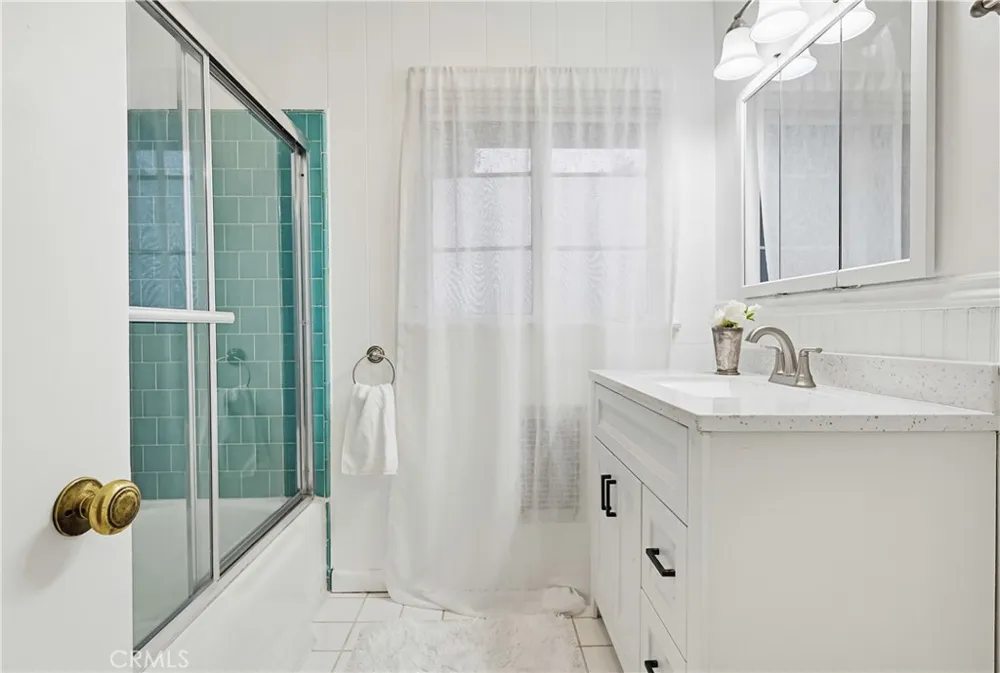 9522 Cedarvale Road Tujunga, CA 91042