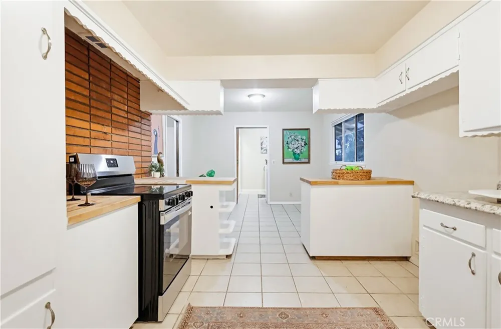 9522 Cedarvale Road Tujunga, CA 91042