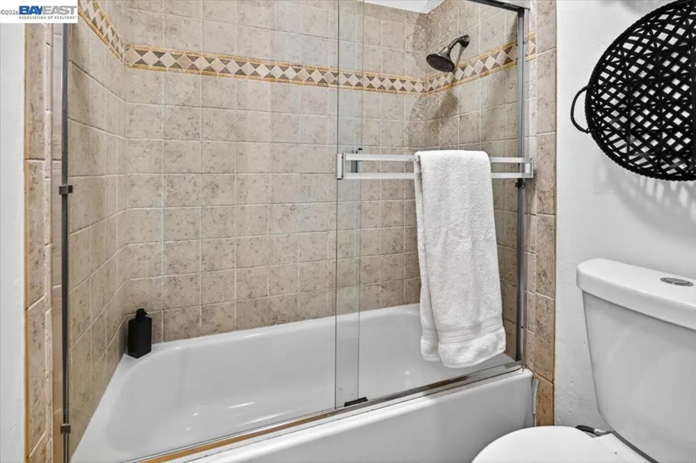 3399 Norton Way #8 Pleasanton, CA 94566