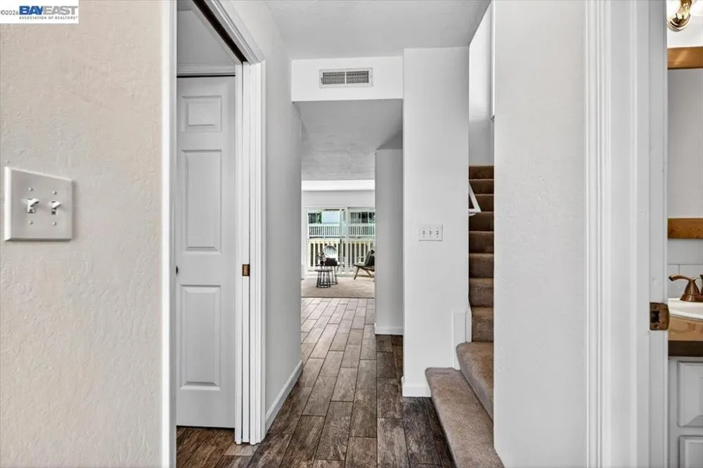 3399 Norton Way #8 Pleasanton, CA 94566