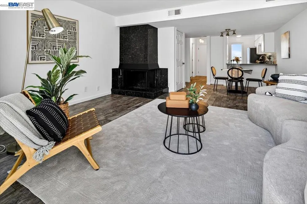 3399 Norton Way #8 Pleasanton, CA 94566