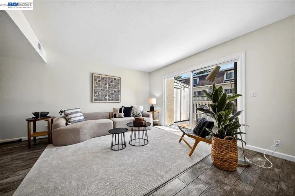 3399 Norton Way #8 Pleasanton, CA 94566