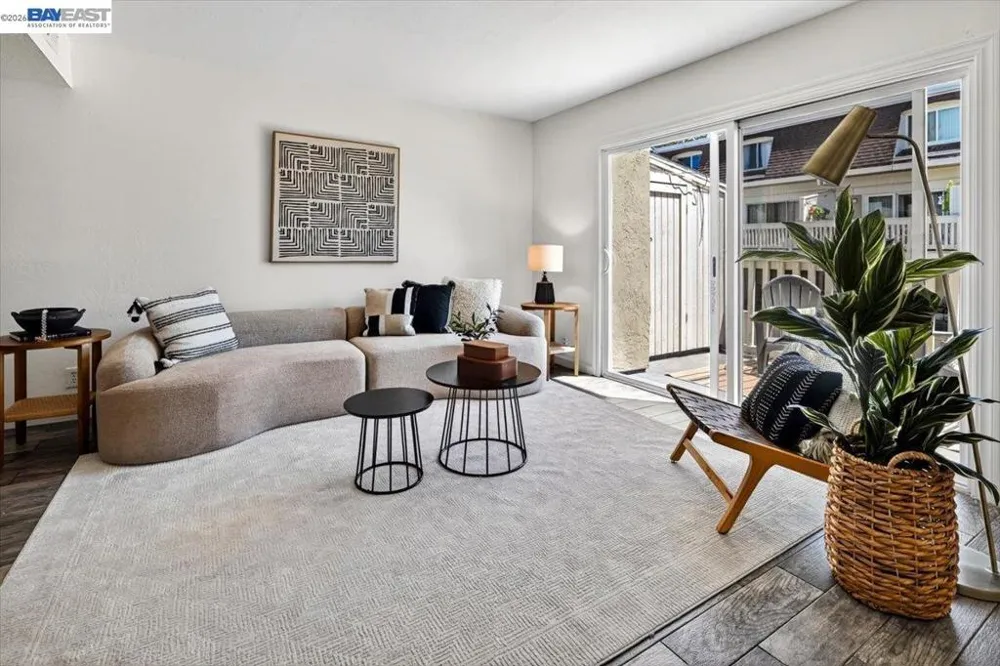 3399 Norton Way #8 Pleasanton, CA 94566