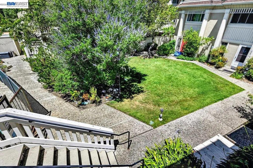 3399 Norton Way #8 Pleasanton, CA 94566