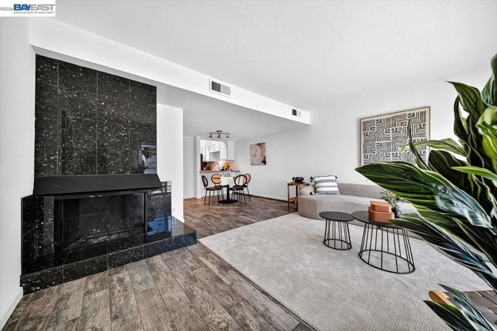 3399 Norton Way #8 Pleasanton, CA 94566