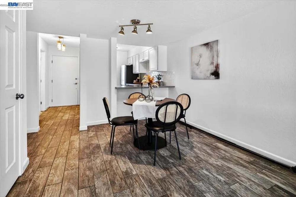 3399 Norton Way #8 Pleasanton, CA 94566