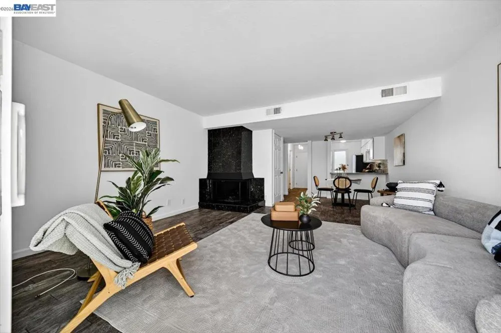 3399 Norton Way #8 Pleasanton, CA 94566
