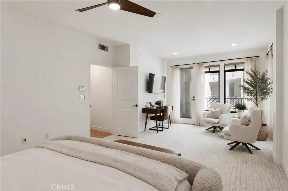 5625 Crescent Park W #207 Playa Vista, CA 90094