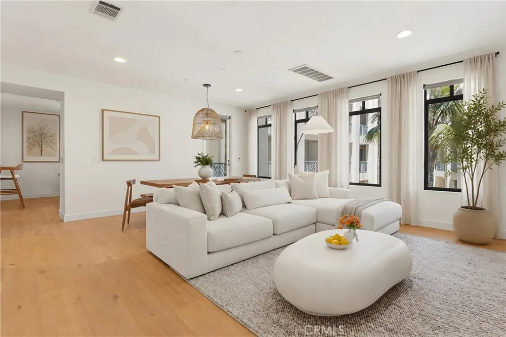 5625 Crescent Park W #207 Playa Vista, CA 90094