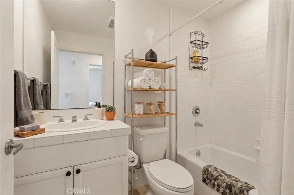 5625 Crescent Park W #207 Playa Vista, CA 90094