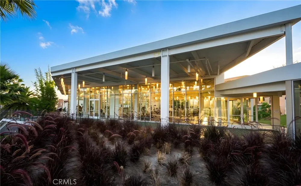 5625 Crescent Park W #207 Playa Vista, CA 90094