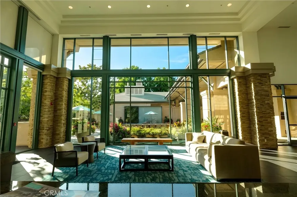 5625 Crescent Park W #207 Playa Vista, CA 90094