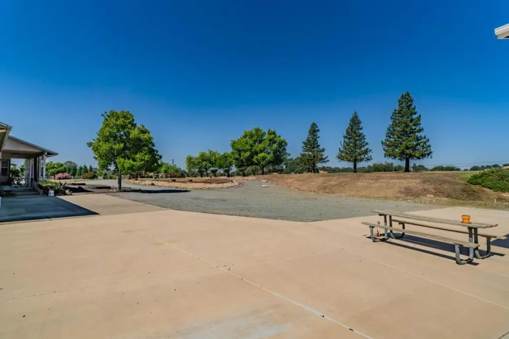 11 Duck Creek Court Valley Springs, CA 95252