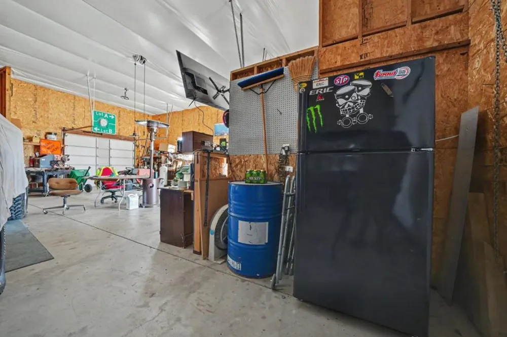 11 Duck Creek Court Valley Springs, CA 95252