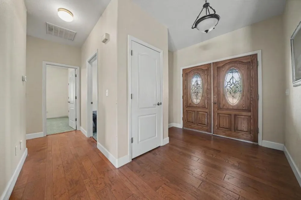 11 Duck Creek Court Valley Springs, CA 95252
