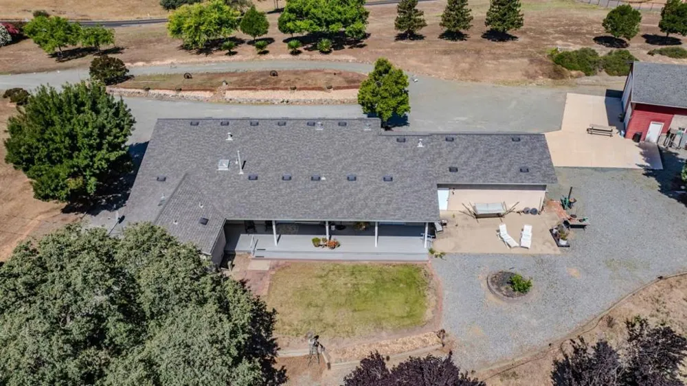 11 Duck Creek Court Valley Springs, CA 95252