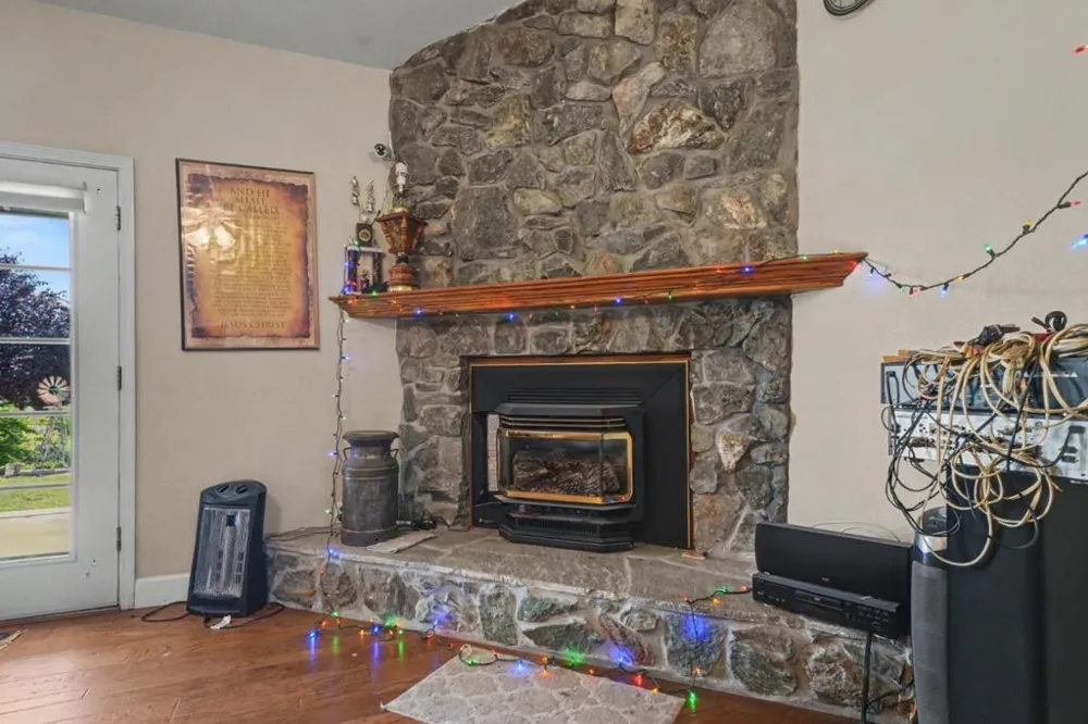 11 Duck Creek Court Valley Springs, CA 95252