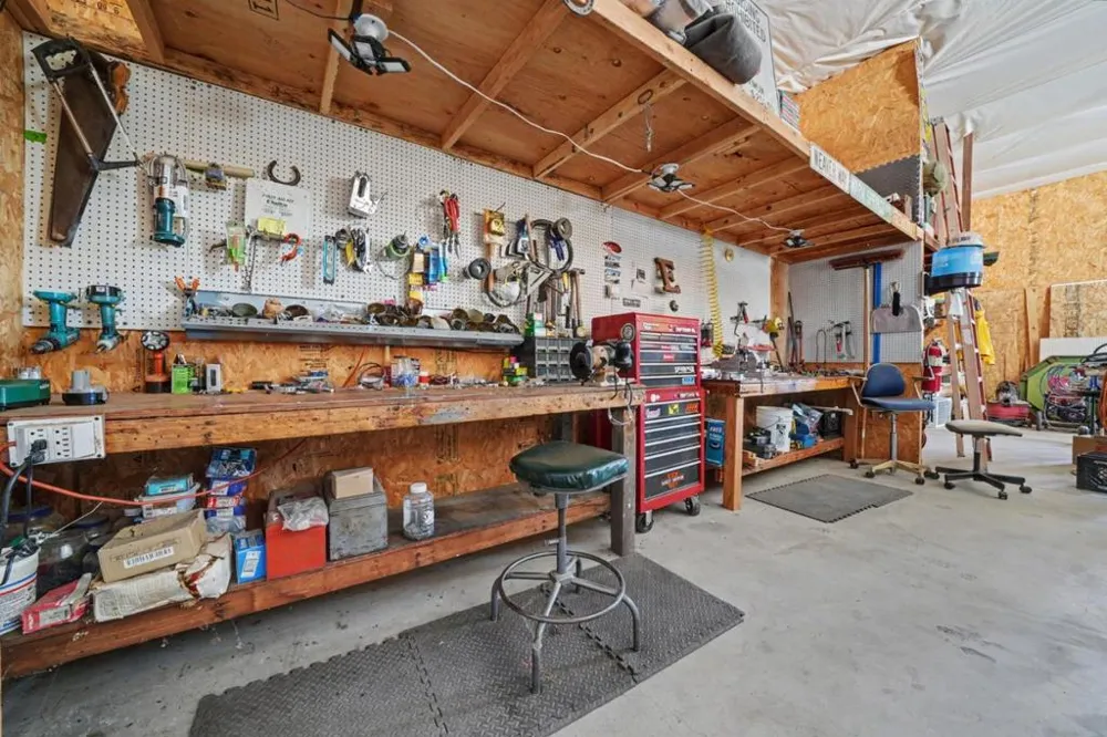 11 Duck Creek Court Valley Springs, CA 95252